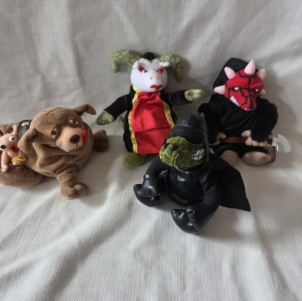 Farce Wars The Fantom Meanies Lot Of 4 Beanies Plush Toys with Tags Vtg 90s